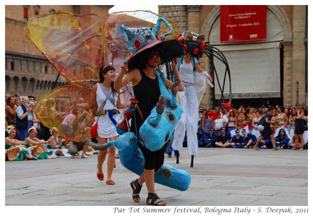 Insect costumes at Par Tot parade, Bologna - S. Deepak, 2011