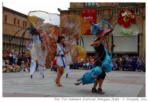 Insect costumes at Par Tot parade, Bologna - S. Deepak, 2011