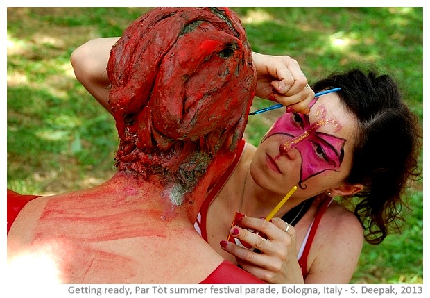 Getting ready for par tòt parade, Bologna, Italy - images by Sunil Deepak, 2013