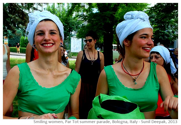 Smiling girls, Partot summer parade, Bologna, Italy - images by Sunil Deepak, 2013