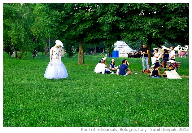 Par tot parade rehearsals, Bologna, Italy - images by Sunil Deepak, 2013