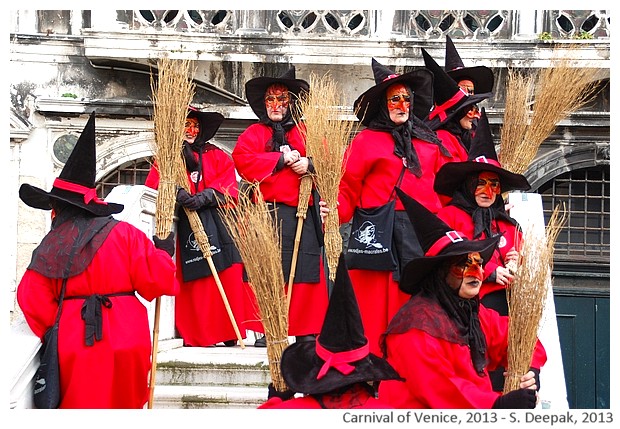 Red witches, Venice Carnival, Italy - S. Deepak, 2013