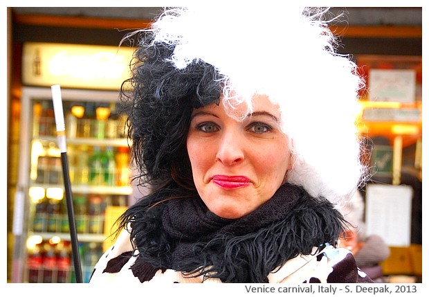 Costumes with white hair, Venice carnival, Italy - S. Deepak, 2013