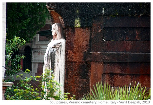 Women's sculptures in white, Verano cemetery, Rome, Italy - images by Sunil Deepak, 2013