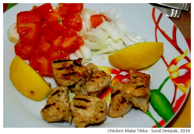 Chicken malai tikka - imagini di Sunil Deepak, 2014