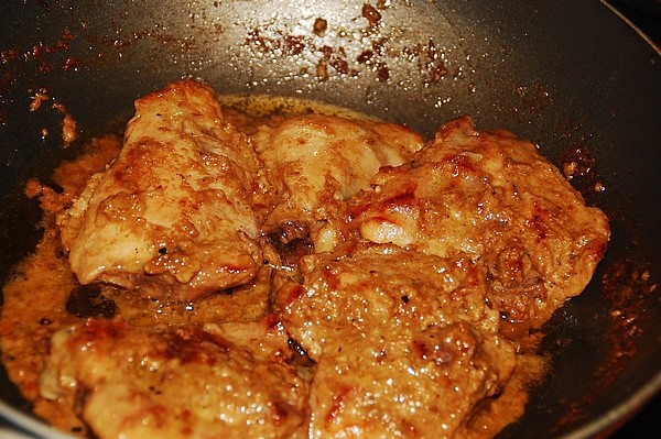 Chicken with creme and anise seeds - S. Deepak, 2012