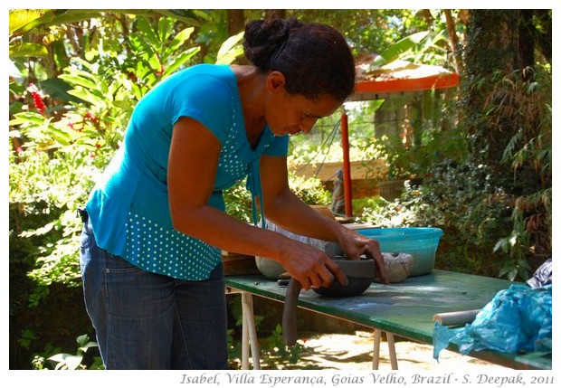 Potter Isabel making a bowl - S. Deepak, 2011