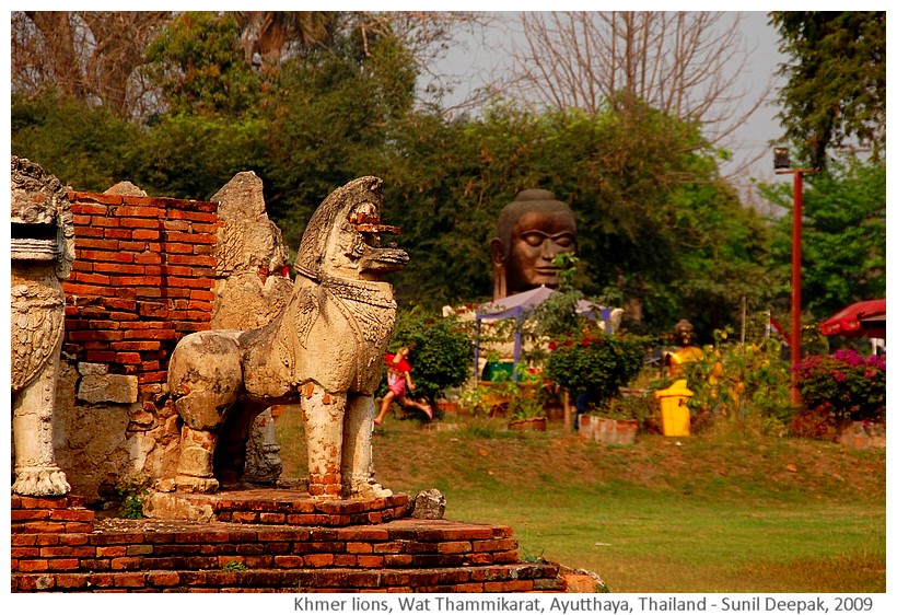Wat Thammakarat temple lions, Ayutthaya, Thailand - Images by Sunil Deepak, 2009