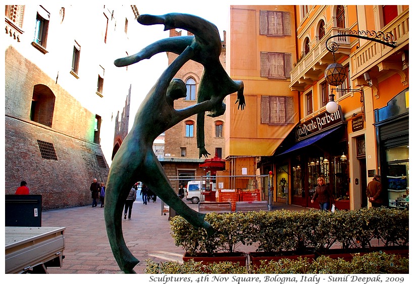 Sculptures in Piazza 4 Novembre, Bologna, Italy - Images by Sunil Deepak