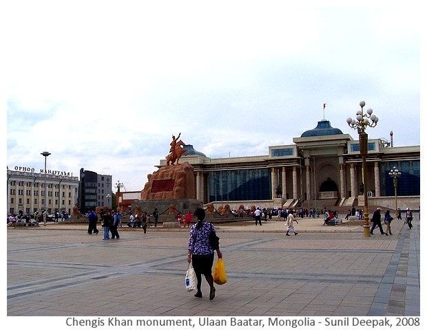 Freedom monuments from Asia, Africa, Americas and Europe - Images by Sunil Deepak, 2014