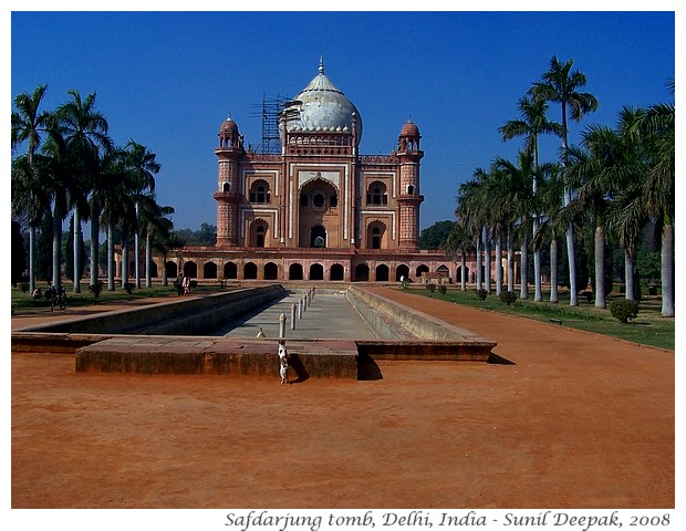 Jorbagh Metro Station walks - Lodhi garden, Safdarjung tomb - Images by Sunil Deepak