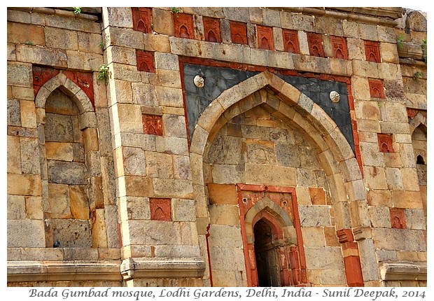 Jorbagh Metro Station walks - Lodhi garden, Safdarjung tomb - Images by Sunil Deepak