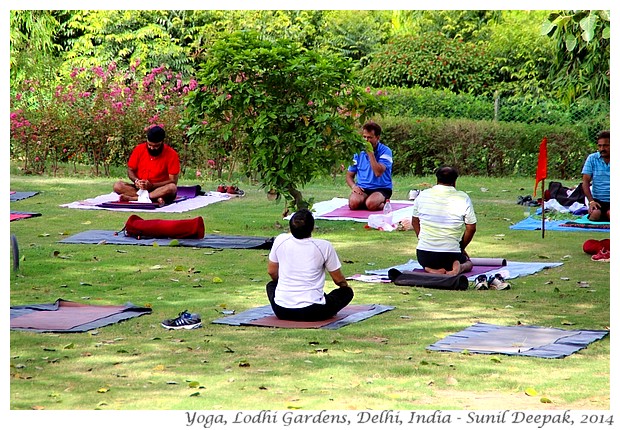 Jorbagh Metro Station walks - Lodhi garden, Safdarjung tomb - Images by Sunil Deepak