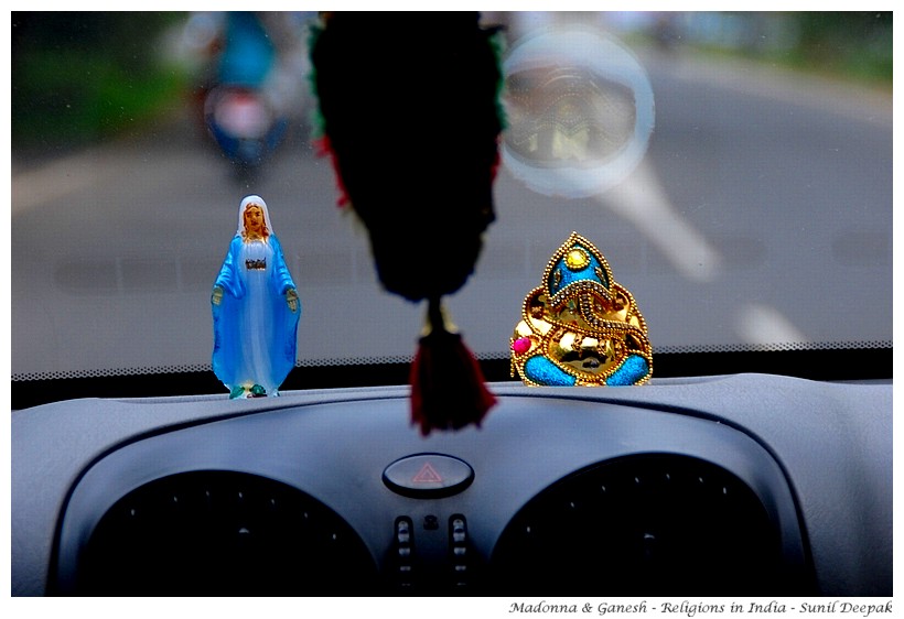 Diversity of religions in India - Images by Sunil Deepak