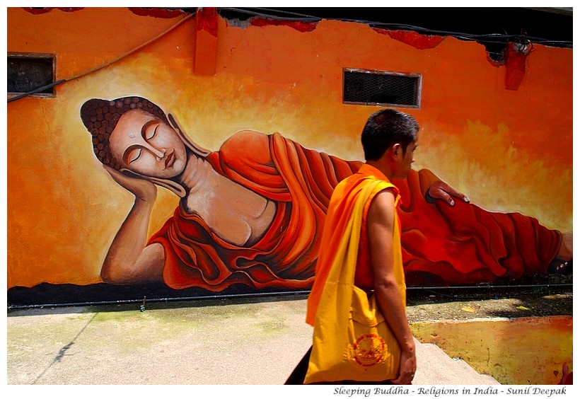 Diversity of religions in India - Images by Sunil Deepak