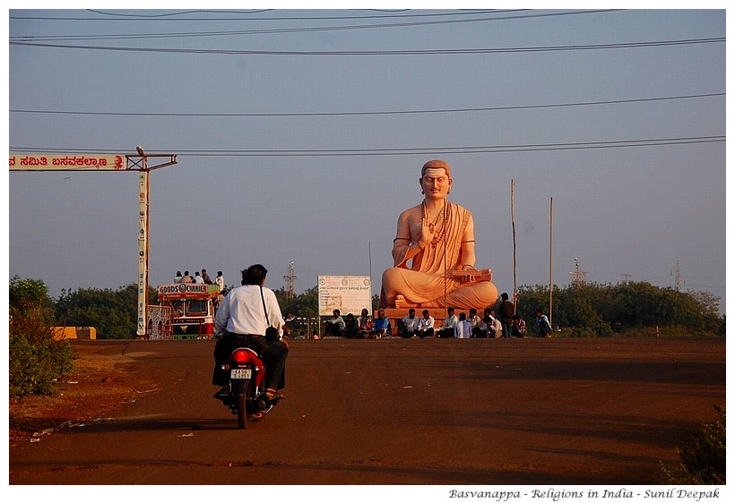 Diversity of religions in India - Images by Sunil Deepak