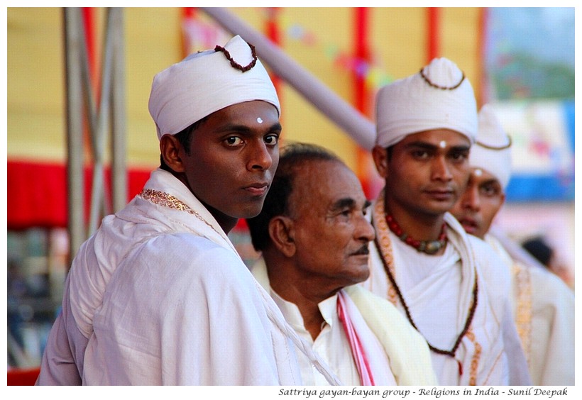 Diversity of religions in India - Images by Sunil Deepak