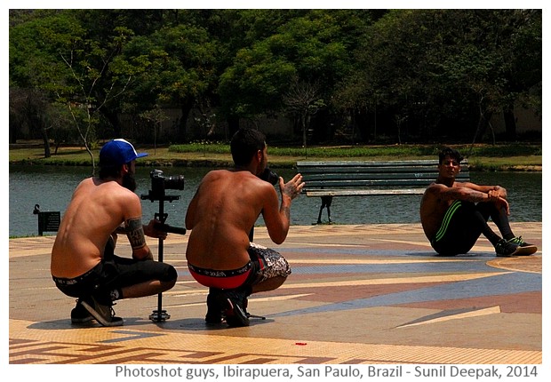 Photographers Showing underwear, San Paulo, Brazil - Images by Sunil Deepak, 2014