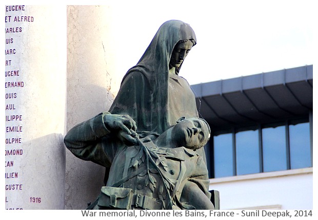 War memorials to remember soldiers - Images by Sunil Deepak, 2014