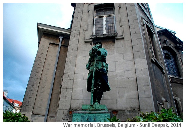 War memorials to remember soldiers - Images by Sunil Deepak, 2014