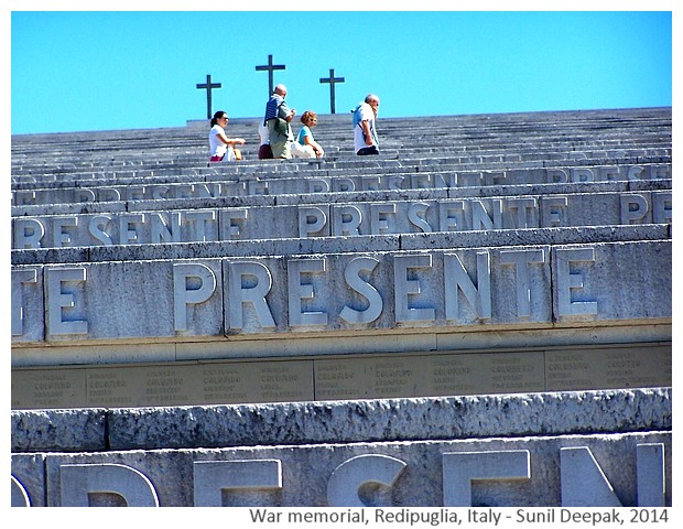 War memorials to remember soldiers - Images by Sunil Deepak, 2014