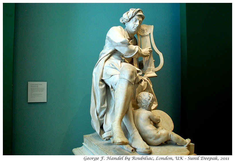 Handel statue, V&A museum, London, UK - Images by Sunil Deepak