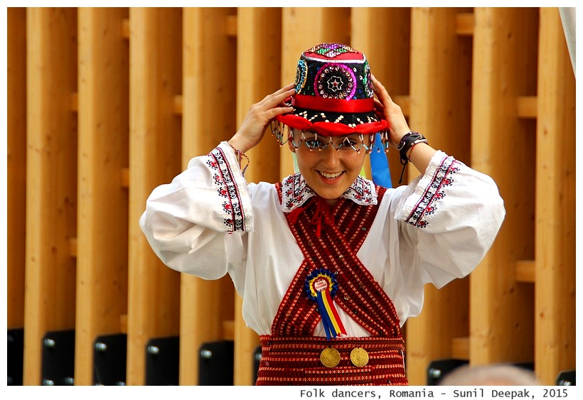 Folk dancers, Romania - Images by Sunil Deepak