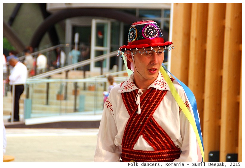 Folk dancers, Romania - Images by Sunil Deepak