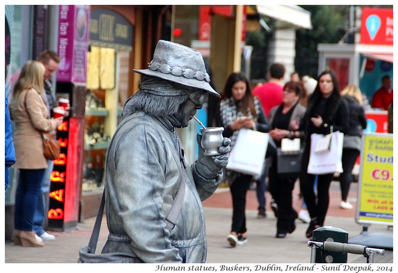 Busker statues, Gareth Road, Dublin, Ireland - Images by Sunil Deepak