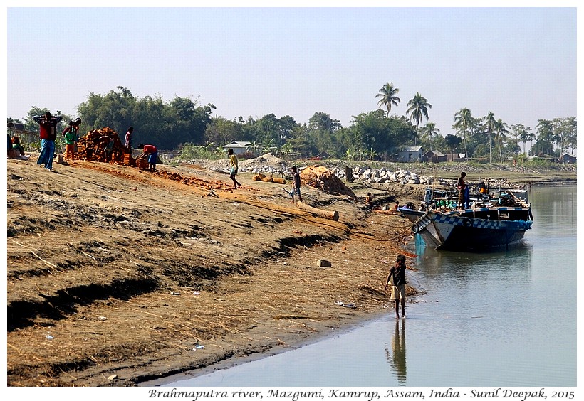 Brhmaputra river bank, Mazgumi, Kamrup, Assam, India - Images by Sunil Deepak