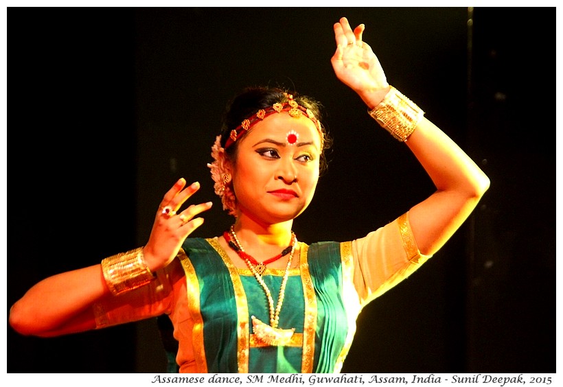 Assamese dance, Shrutimala Medhi, Guwahati, Assam, India - Images by Sunil Deepak