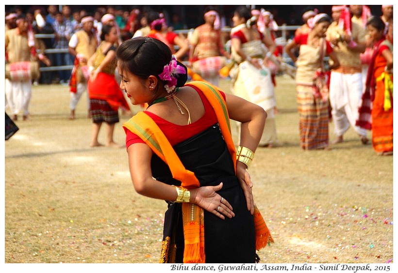 Bihu dance, Assam, India - Images by Sunil Deepak