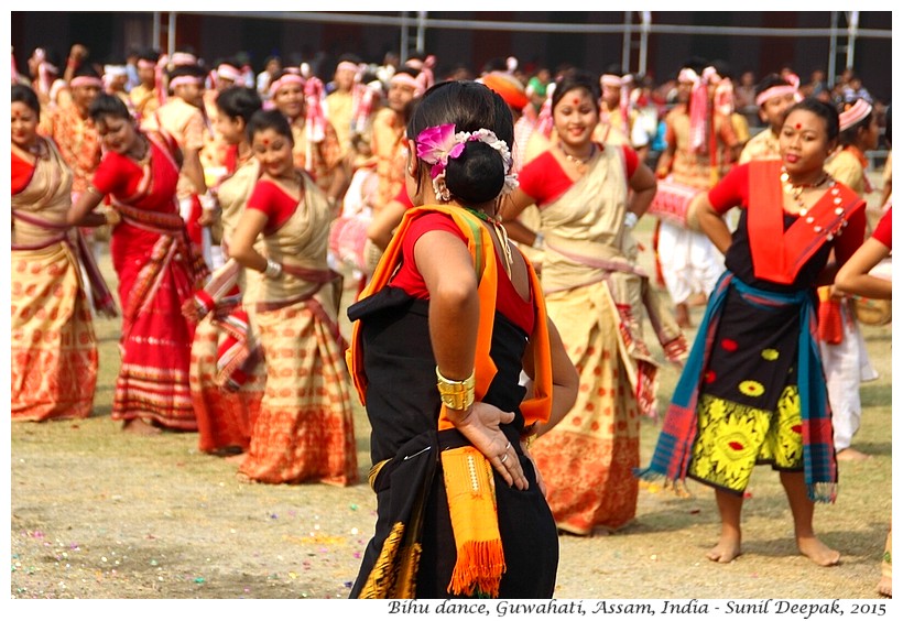 Bihu dance, Assam, India - Images by Sunil Deepak