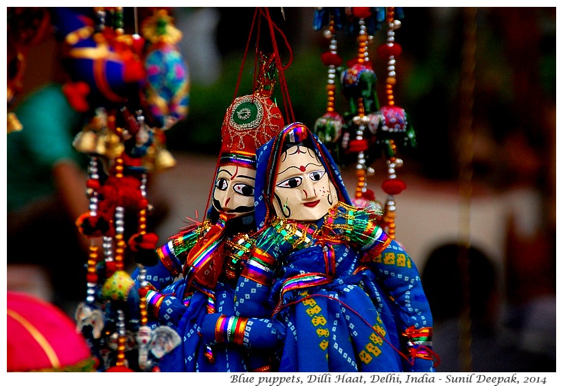 Blue puppets, Delhi, India - Images by Sunil Deepak