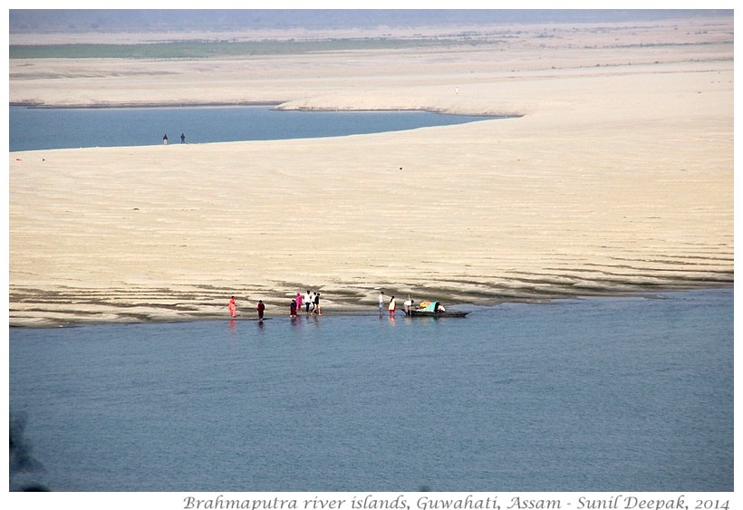 Islands in Brahmaputra river, Guwahati, Assam, India - Images by Sunil Deepak, 2014