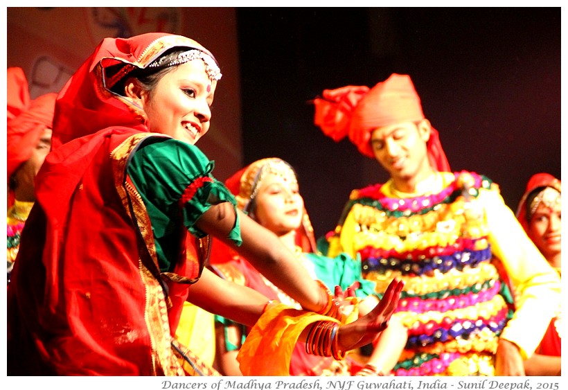 Bundelkhand folk dance, Guwahati, India - Images by Sunil Deepak