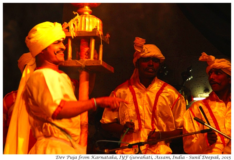 Dev Puja dance from Karnataka, India - Images by Sunil Deepak