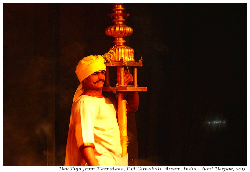 Dev Puja dance from Karnataka, India - Images by Sunil Deepak