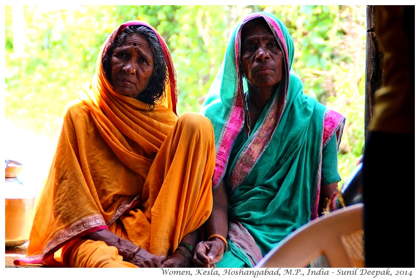 Village women, Kesla, Hoshangabad, Madhya Pradesh, India - Images by Sunil Deepak