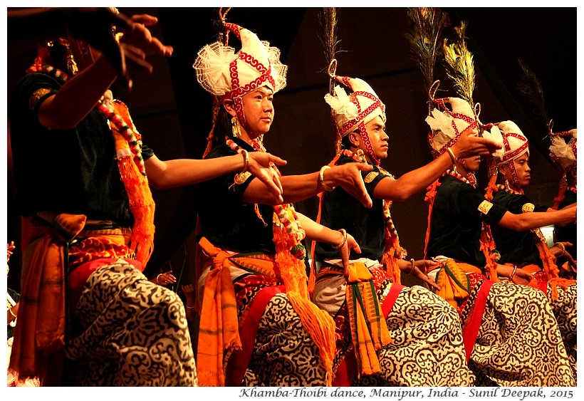 Khmba-Thoibi folkdance, Manipur, India - Images by Sunil Deepak