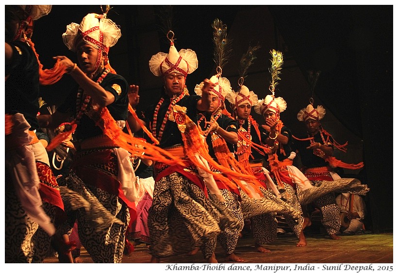 Khmba-Thoibi folkdance, Manipur, India - Images by Sunil Deepak