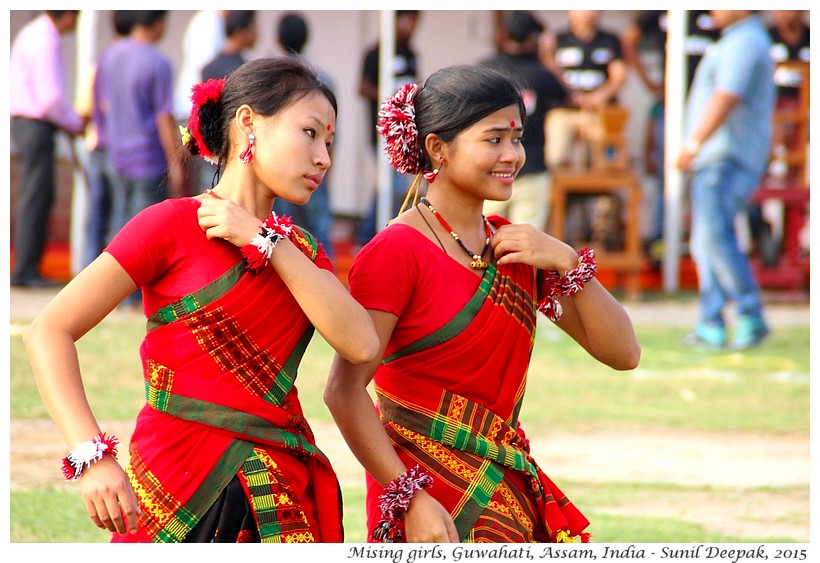 Mising women's dancing group, Assam, India -Images by Sunil Deepak