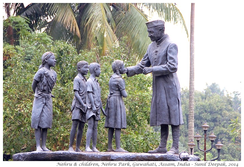 Nehru with children terracotta statues, Guwahati, Assam, India - Images by Sunil Deepak, 2014