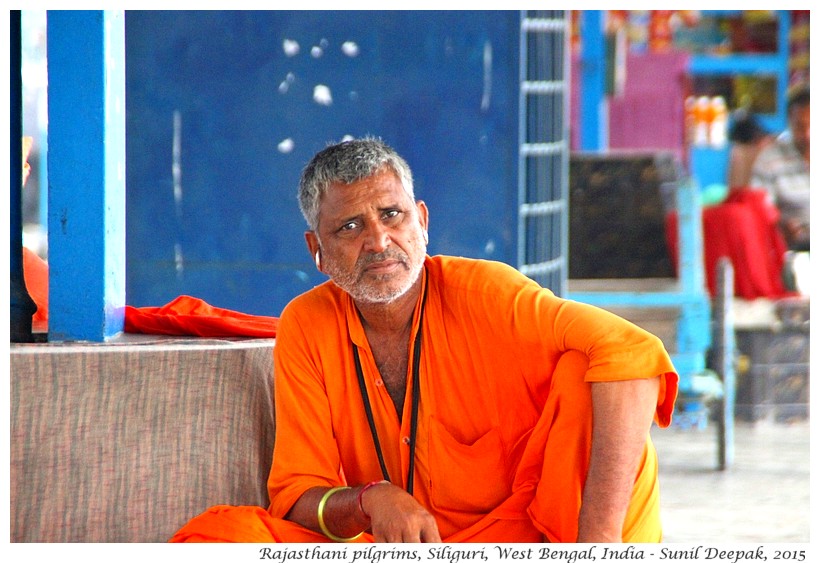 Pilgrims from Rajasthan, Siliguri, West Bengal, India - Images by Sunil Deepak