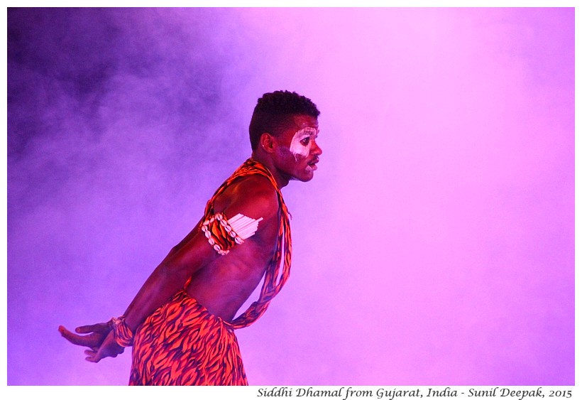 Siddhi dhamal dance from Gujarat, India - Images by Sunil Deepak