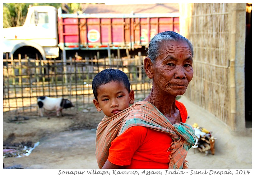 Women, children - Sonapur, Assam, India - Images by Sunil Deepak, 2014