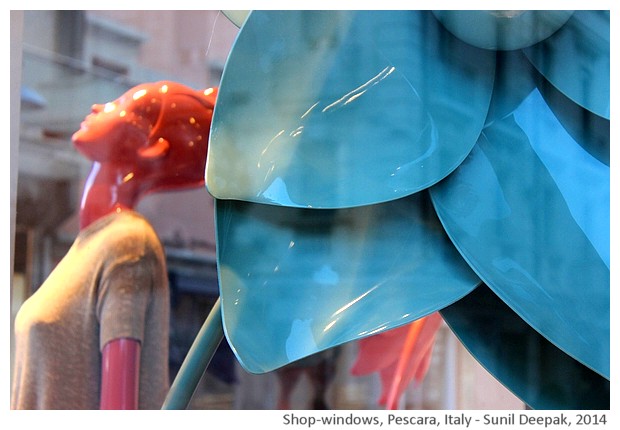 Mannequins, Pescara, Italy - images by Sunil Deepak, 2014