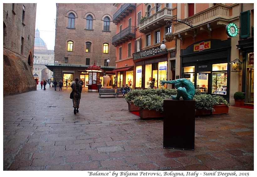 Equilibrium by sculptor Biljana Petrovic, Bologna, Italy - Images by Sunil Deepak