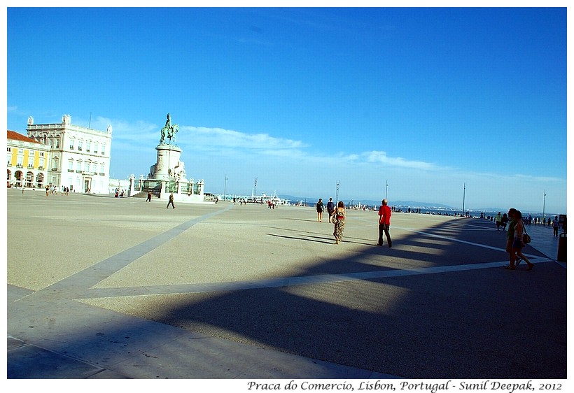 Praca do Comercio, Lisbon, Portugal - Images by Sunil Deepak