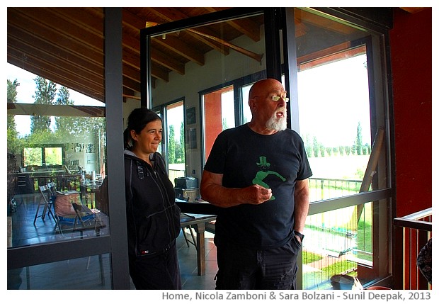 Nicola Zamboni and his sculptures - images by Sunil Deepak, 2013